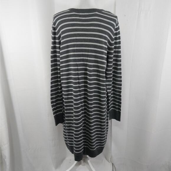 OLD NAVY! ASH & CHARCOAL GRAY FINE KNIT STRIPED, V-NECK SEESTER DRESS! SZ XL - Picture 6 of 11